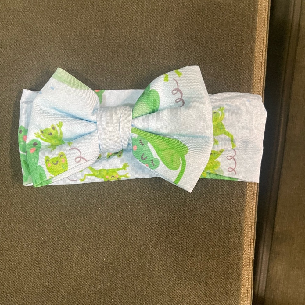 Little Sleepies bow